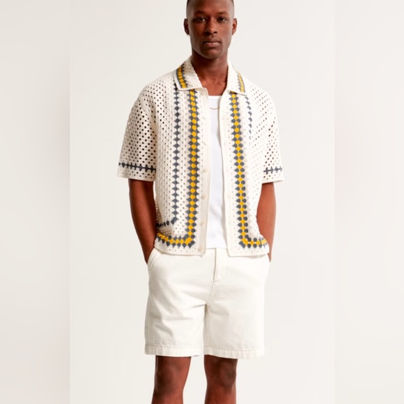 A&F Crochet Style Polo — Size S - Picture 3 of 3